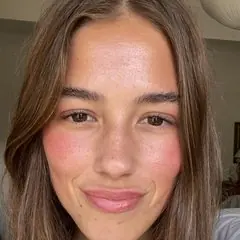 Hannah, a friend from the cast