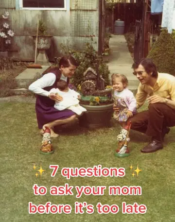 First slide: ✨ 7 questions ✨ / to ask your mom / before it's too late