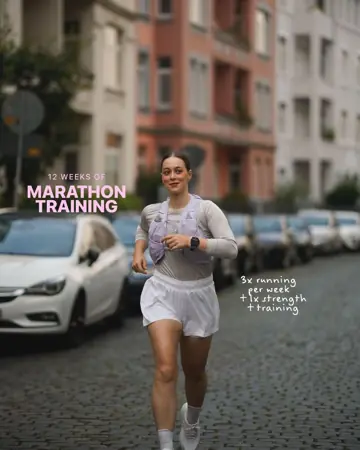 First slide: 12 WEEKS OF MARATHON TRAINING / 3x running per week + 1x strength training