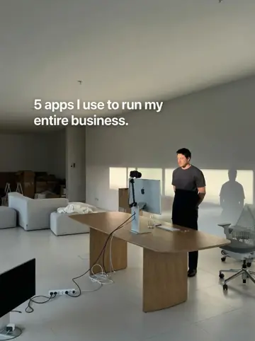 First slide: 5 apps I use to run my entire business.